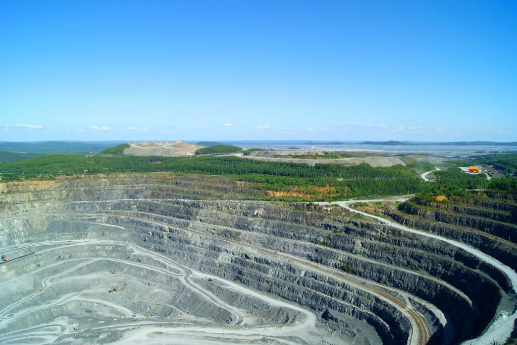Mining-asbestos-mesothelioma